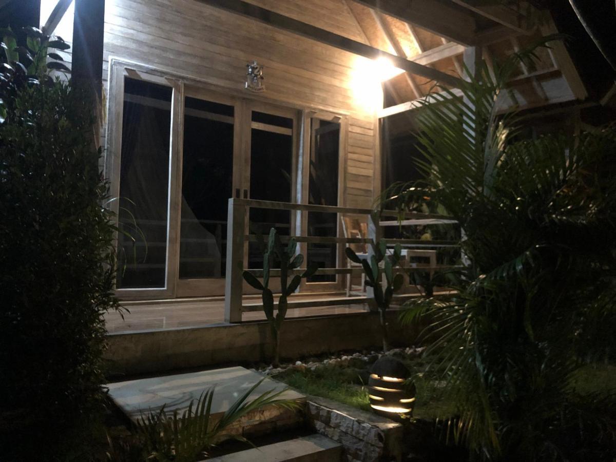 Le Biu Garden View Hotel Nusa Lembongan  Exterior photo